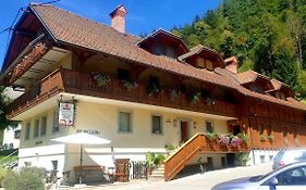 Rooms & Apartments Pr Matjon